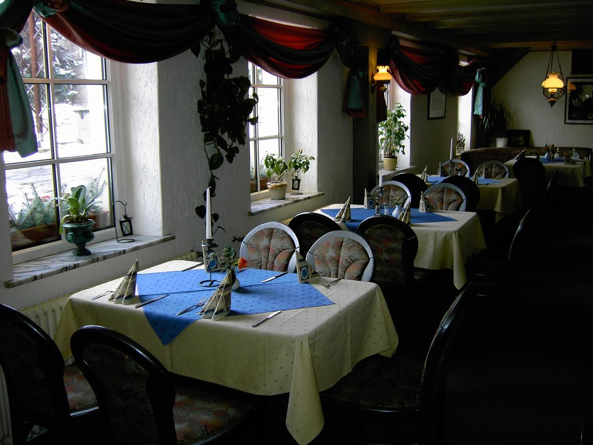 Landhotel Am Fuchsbach Berga  Exteriör bild